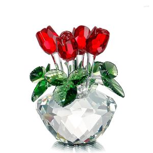装飾的な置物お土産ギフトクリスタルレッドバラの花柄の置物春の花束彫刻装飾ギフト箱の家の結婚式の装飾の好意