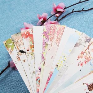Sheets/pack Creative Chinese Style Retro Exquisite Boxed Paper Bookmark Fantasy Landscape Flowers Souvenir Small Gifts