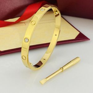 fashion Love bangle braccialetto carter Bracciali firmati Gioielli di lusso Accessori per braccialetti da donna Lega di acciaio al titanio Placcato in oro Non tramonterà mai con la borsa originale