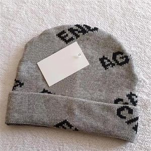 New Style Luxury Beanies Designer Autumn Winter Ski Hats Men Mulheres Moda Captura de lã Outdoor Caps de caveira quente