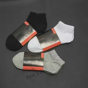 classic mens Women Cotton socks All-match Ankle Letter Breathable black and white Football basketball Sports Sock Uniform size Christmas