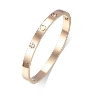 Designer Armbänder Luxus Brief Druck Armreif Unisex Edelstahl Metall Mode Gold Silber Männer Frauen Paare Armband Weihnachtsgeschenk mit Samtbeutel