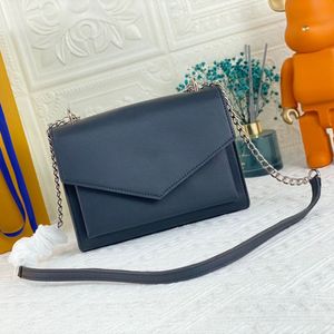 Designers Bolsa de ombro de ombro cl￡ssico Moda Class Cross Body Bodys ao ar livre ￩ f￡cil de transportar sobre ombros de viagem Bolsas Luxurys Crossbodys Purse Women