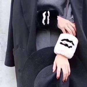 High-end wrist Angora rabbit fur fashion brand scarf soft and warm