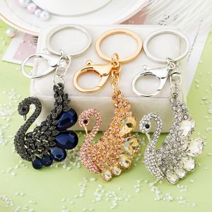 Llavero creativo de cisne de cristal con forma de Animal, conjunto de diamantes, bolsa de aleación de regalo pequeña, llaveros de coche, accesorios de joyería, regalo a granel