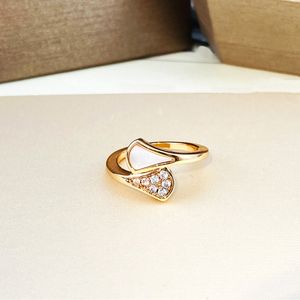 anel de parafuso de amor anéis femininos clássico jóias de designer de luxo feminino aço titânio ouro prata rosa concha e pedras nunca desbota não é alérgico