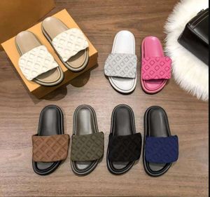 Designer Pool Pillow Comfort Slippers waterfront miami MULE Luxury Calfskin Sandals Calfskin Slides bom dia Flat Mules Crocodile Skin