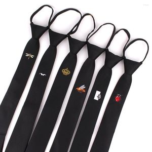 Bow Ties Black Embroidery Casual Slitte For Boys Girls Neck Tie Män Kvinnor Simple Slim Lazy Person Student Wear