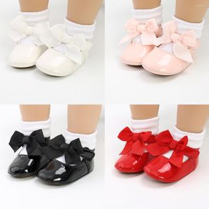 İlk Yürüyüşçüler Toddler Bebek Bebek Kız Tatlı Prenses Bowknot Ayakkabı Deri Yumuşak Sole Anti-Slip Mary Jane Flats Crib