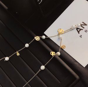 Fashion Style Necklace Popular Design Pendant Necklaces Classic Premium Jewelry Brand Gold Plated Exquisite Campus Couple Gift Family Birthday