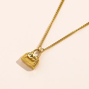 Womens Design Necklace 18K Gold Plated Stainless Steel Necklaces Choker Chain Bag Model Double Letter Pendant Europe America Fashion Wedding Jewelry ZG1699