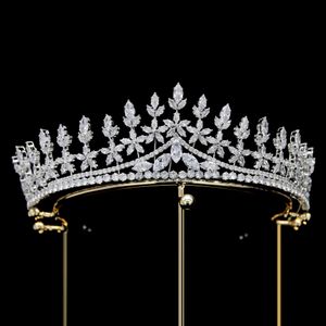 Akcesoria do włosów panny młodej Hurtowa księżniczka Wedding Heakddress Crown Crown SG0111