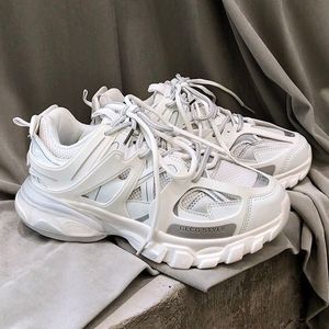 Кроссочные кроссовки Мужские ботинки дизайнер парижский B третьего поколения папа обувь женская трек 3 0 мужские и женские спортивные виды отдыха со светодиодным светом, чтобы увеличить Show Thin Y01