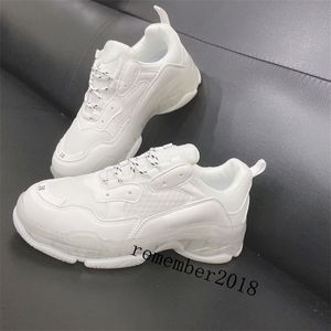 Triple S Beige Sneaker Chunky Schuhe Dicke Bottom Dad Dad Schuh Newst Closen Shoe Trainer Box enthalten meistverkaufte Outdoor -Sneaker R4