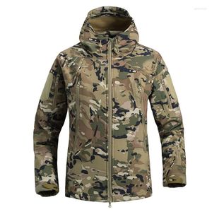 Jaquetas masculinas leves Militar Tactical Homens à prova d água Exterior Breathable Roupas de inverno para homens de bom jaqueta