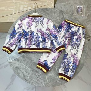 High End Children's Clothing Autumn Wisteria Mönster Designkläder Girls Autumn Long Sleeve Jacket Pants Twopiece Set