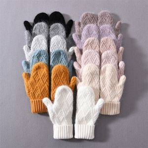 Five Fingers Gloves Women Cashmere Knit Mittens High Quality Winter Female Wool Thickening Plush Fashion Warm Full Finger 221110