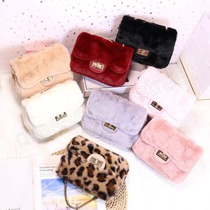 Borse a tracolla in pelliccia per ragazze Pincess Borsa leopardata Borse e borsette con catena di perle per bambini Accessori per vestire feste per bambini