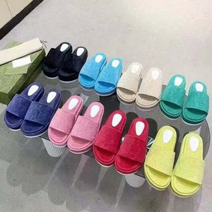 2022 womens slipper fashion embroidered canvas designer slides slip on slippers girls 60mm Canvas covered platform sandals and dust bags big56