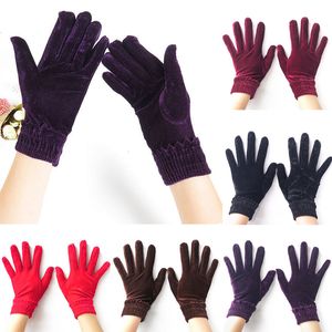 Fünf Finger Handschuhe Goldener Samt Elastische Winter Warme Frauen Mode Dünne Kurze Weibliche Elegante Bankett Party 221111