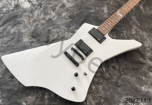 La tastiera in palissandro di colore bianco massiccio per chitarra elettrica Lvybest con pickup attivi con inserto in perla bianca serpente può essere personalizzata