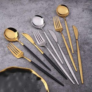 Set di stoviglie 4 pezzi / set Set di posate da tavola in oro nero Posate in acciaio inossidabile Coltello forchetta Cucchiaio Utensili da cucina