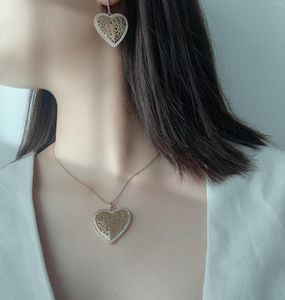 Kolczyki naszyjne Zestaw Trendy Serce Wiselant Dainty Choker Earring Spersonalizowany stosy dla kobiet biżuteria ślubna D1473