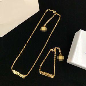 Fashion Classic Medusa colorful letters Pendants Women's Bracelet Necklace Stud Earring Sets Brass colour diamonds dream Ladies Designer Jewelry MS12 -S9