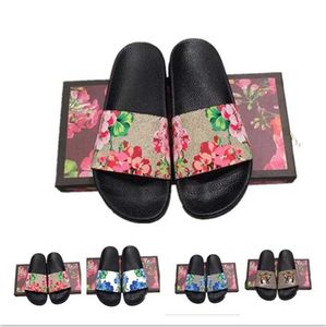 Italien lux sandaldesigner tofflor glider kortskor glida sandal med korrekt blomma lådan orm tryck läder gummi sommar platt slip män kvinnor dammväska