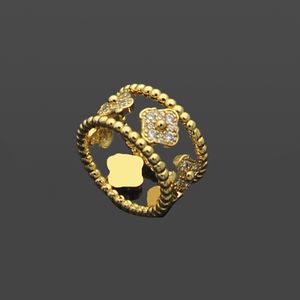 Pierścionki dla par Podwójna koniczyna pełny diament otwarty pierścionek kalejdoskop pusta gwiazda czterolistny kwiat 18-karatowe złoto motyl niebieski turkusowy kamień z oryginalnym opakowaniem