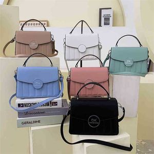 Simples Sewing Portable Small Bag 2022 New Commuter Sling uma bolsa de ombro de ombro Crossbody Bag