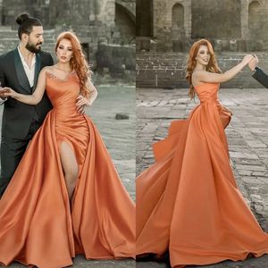 Sexy Strapless Evening Dresses Mermaid Sleeveless High Split Beads Prom Dress Detachable Train robe de soiree