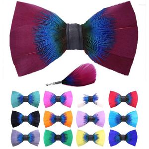 Bow Ties Basaga Peacock Feather för män med justerbar längd bröllop