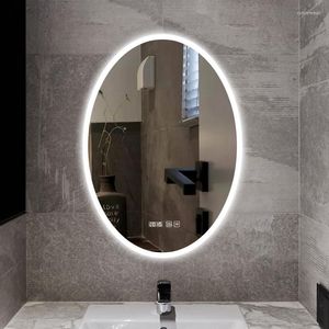 Set di accessori da bagno Specchio da bagno ovale nordico antiappannamento con luce a LED, pettine intelligente