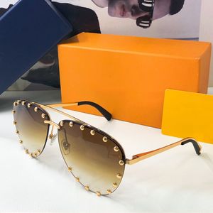 Os óculos de sol mais vendidos dos pequenos pregos de metal ecoam as casas icônicas troncos de moda clássico para homem mulheres rivet copos de luxo z0914u avant-garde vêm with box