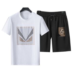 2022 MENS BEACH DESIGNERS TRACKSUITS Summer kostymer mode Kvinnor T-shirt Seaside Holiday Shorts Set M￤n Luxury Casual Sports Outfits Sportswear A5