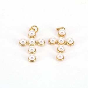 Naszyjniki wiszące Wyplanowany złoty mały krzyż Charms Pearl Małe wisiorki do produkcji bransoletki na kolczyku
