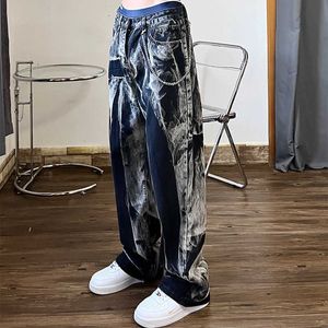 メンズジーンズHouzhou Hip Hop Punk Jeans Men Denim Pounsers Male Y2K Graphic Rave Pants for Men Loose Castary Black Korean Streetwear Hippie T221102