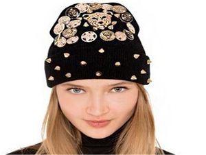 Wholecheap Online Spikes Шляпа шерсть шерсть зима теплые вязаные шляпы для мужчин Женщины панк -черепа Cool Beanies Unisex Hats K6857428
