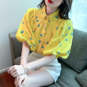 Kvinnors blusar söta lapel krage damer gul knapp upp blus kvinnor puff hylsa sommar toppar söta mode kvinna koreanska skjortor blusa
