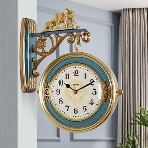 V￤ggklockor nordisk enkel klocka Creative Classic Gift Living Room Flip Double Sided Modern Reloj de Pared Chic Home Decor
