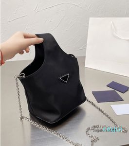 2022 neue Mode Umhängetaschen Abend Messenger Bags für Frauen Große Kapazität Gemüse Korb Handtasche Einfache Casual Designer Umhängetasche Geldbörse Einkaufswand