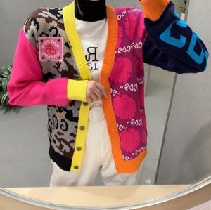 Женские свитеры пальто V-образное коллега Женская одежда корейская модная трикотаж кардиган шикает негабаритный