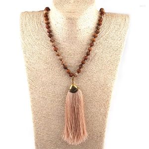Collane con ciondolo Collana con nappe in filo annodato in pietra naturale di moda bohémien tribale artigianale
