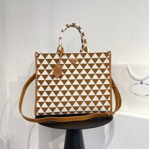 trójkątna torba projektant torby na torby damskie trójkąt symbol jacquard materiał luksusowy 6 kolorów galeria zakupy moda poręczna torebka torebka na ramię