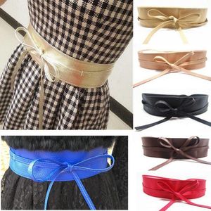 Bälten Simple Women 'Wide Belt Dress Decoration Löstagbar kedjedesign Knutad båge Multifunktionell scen