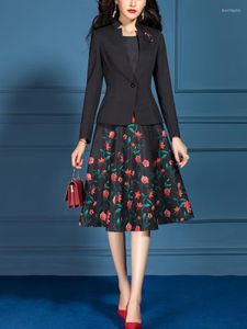 ワークドレス女性スーツエレガントなオフィスレディフォーマルスリム長袖ブレザージャケットプラスサイズの膝の長さフローラルAラインドレス2ピースセット