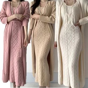 Zwei Stück Kleid Winter Frauen Gestrickte 2 Stück Set Casual Langen Mantel Solide Ärmel Pullover 2PCS Anzüge Warme 221115