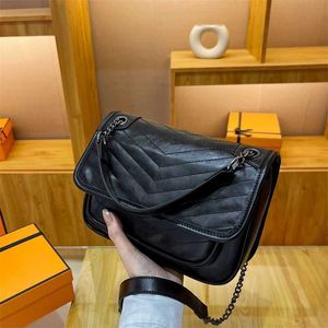Messenger Bags Bags 2022 New Postman Bag Cracked Chain Sling Single Shoulder Diagonal Span Leisure