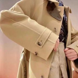 Women Women Wool Coat Coat V Designer Jacket Trench Coates Fashion Winter Wintbreaker الإصدار الأعلى نساء من الصوف النسائي يمزج السترات الطويلة الطويلة